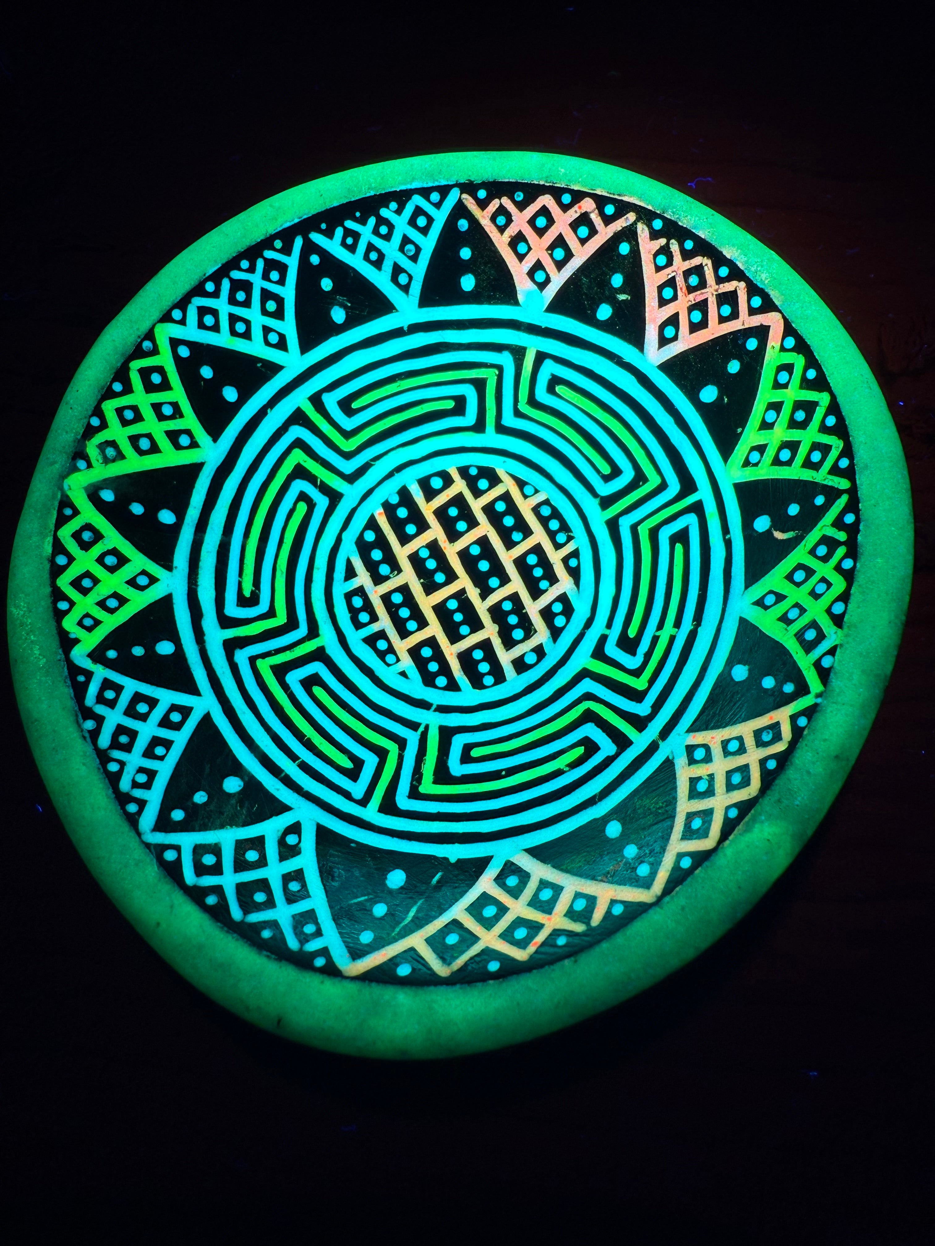 Coconut Mixing Bowl(Glow/UV) ‘Bricks and Scales’ 1/1